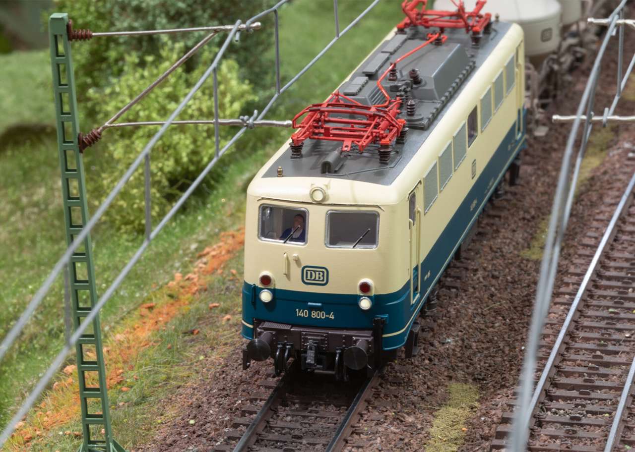 Märklin 37407 Elektrolokomotive Baureihe 140 – Bild 3