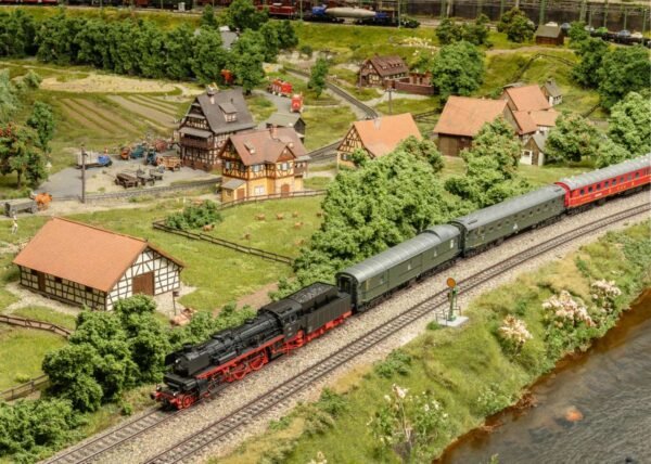 Märklin 38323 Dampflokomotive 18 323 – Bild 4