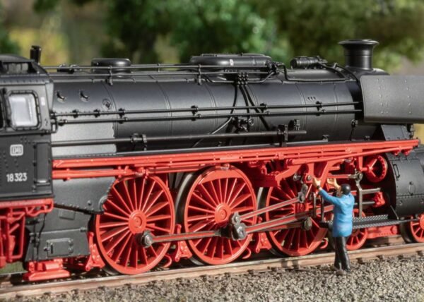 Märklin 38323 Dampflokomotive 18 323 – Bild 10