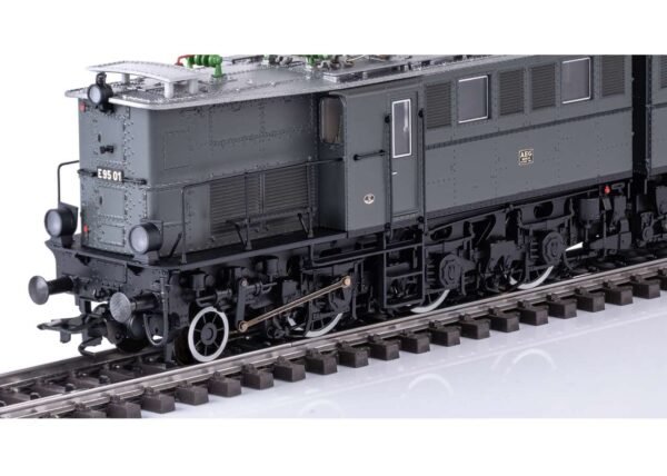 Märklin 38950 Elektrolokomotive Baureihe E 95 – Bild 7