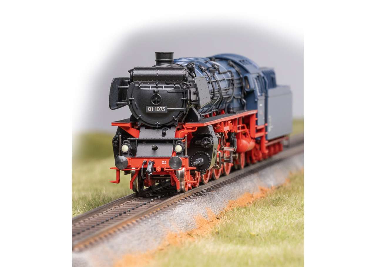 Märklin 39761 Dampflokomotive Baureihe 01.10 Altbau – Bild 3