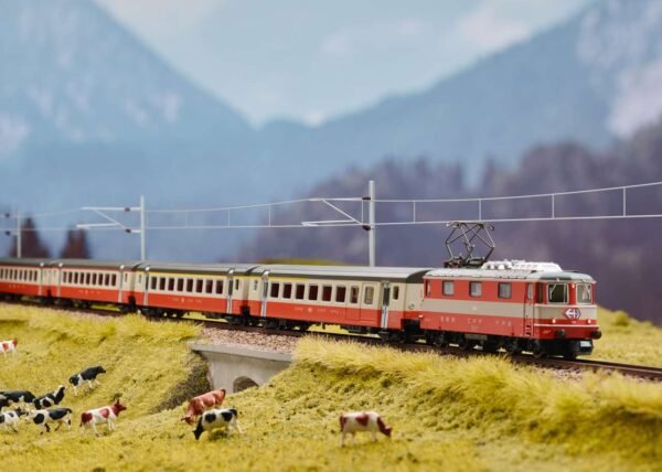 Minitrix T16883 E-Lok Re 11141 Swiss Exp.SBB – Bild 2