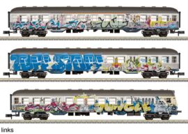 Minitrix 18264 Wagen-Set „Kunst-Silberlinge“