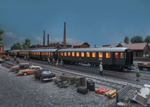 Trix T23508 Wagen-Set zu BR 66 DB – Bild 3