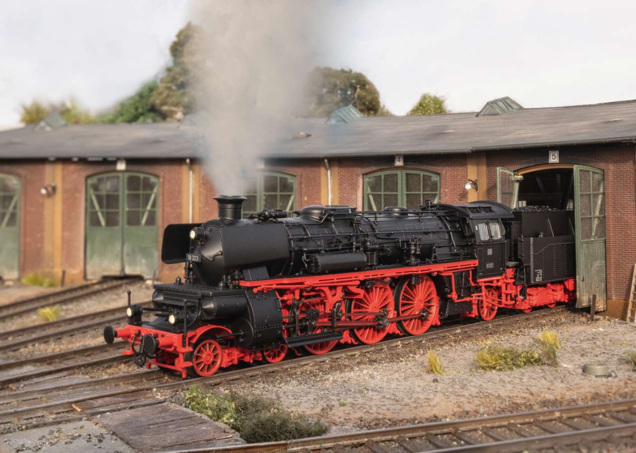 Trix 25323 Dampflokomotive 18 323 – Bild 5