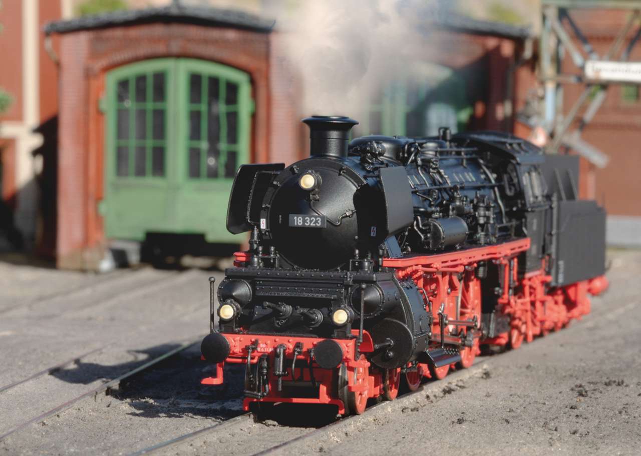 Trix 25323 Dampflokomotive 18 323 – Bild 6