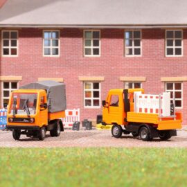 Busch 42253 Multicar M26, Orange