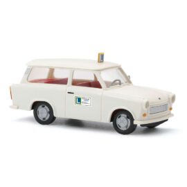 Busch 53215 Trabant Kombi, Fahrschule