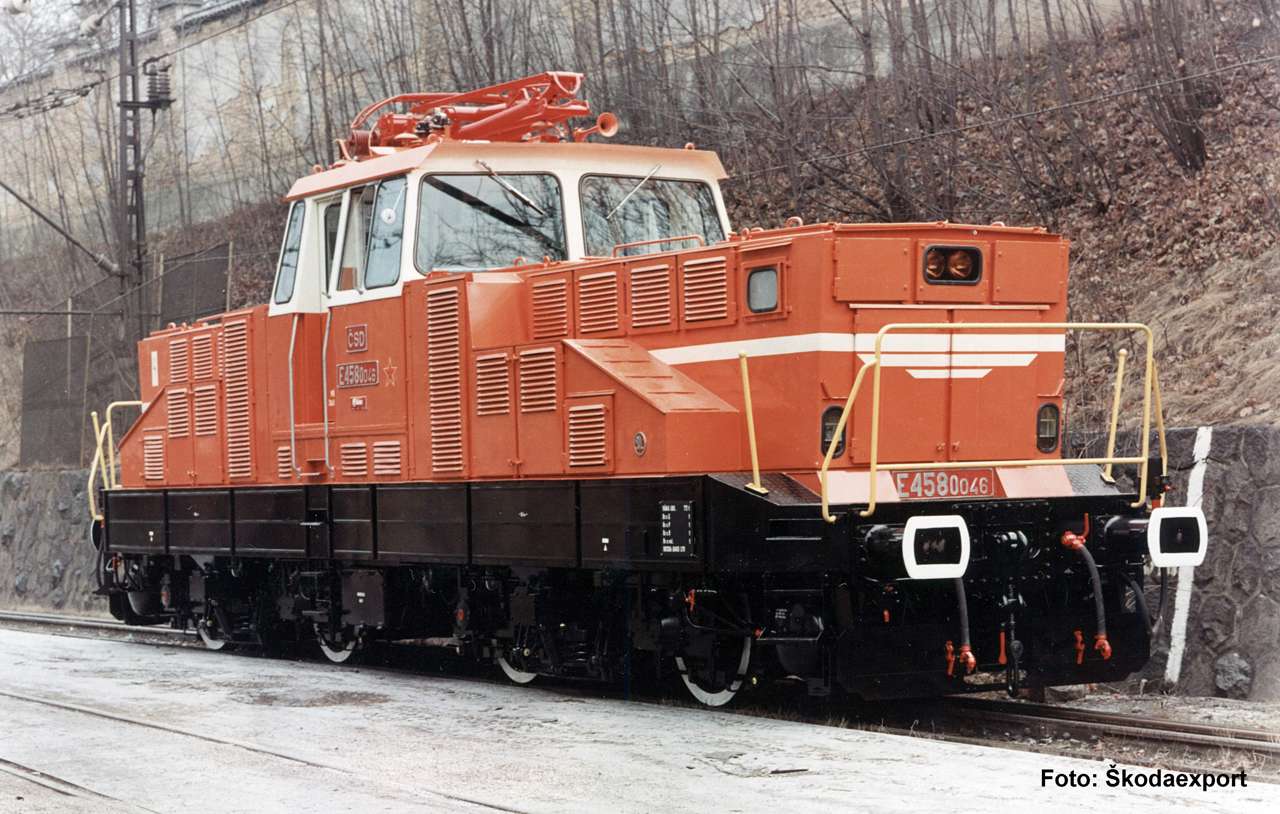 Piko 21080 E-Lok BR 110 CSD IV
