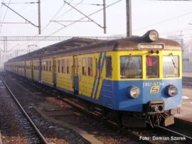 Piko 51466 E-Triebzug EN 57 PKP SKM V