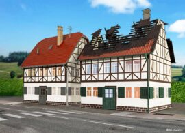 Piko 65011 G Abgebranntes Haus