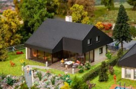 Faller 130643 Architektenhaus mit Plattendach