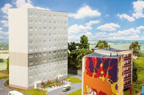 Faller 130802 Plattenbau P2 Ergänzung – Bild 2