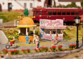 Faller 140443 Süßigkeiten- und Fruchtsaftbu