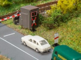 Faller 272913 Andreaskreuze und Warnbaken