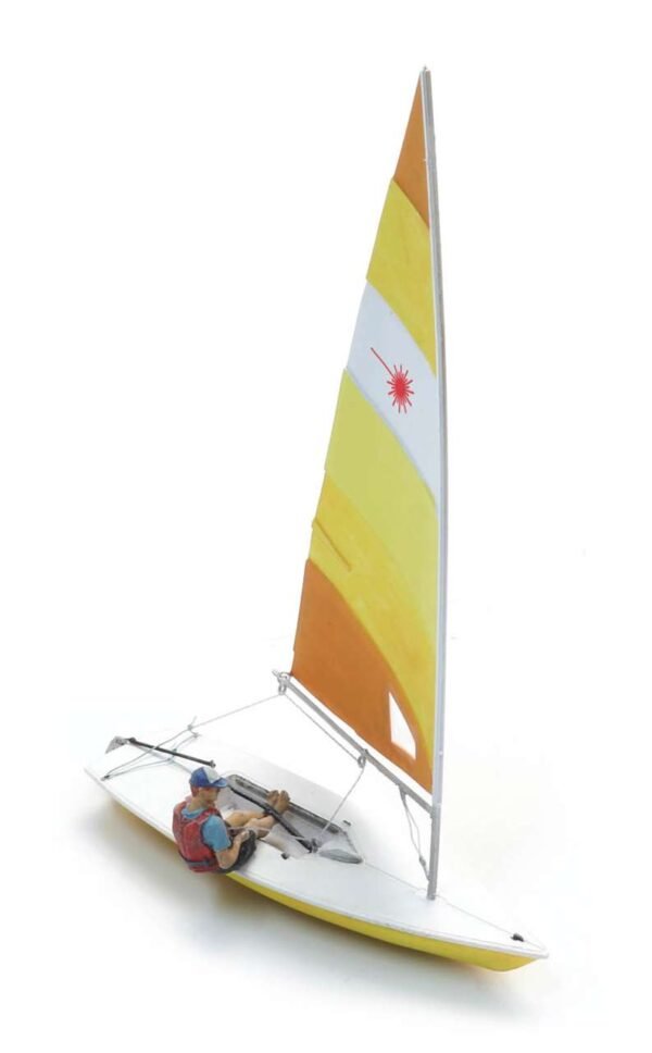 Artitec 387.593 Zeilboot Laser varend + figuu
