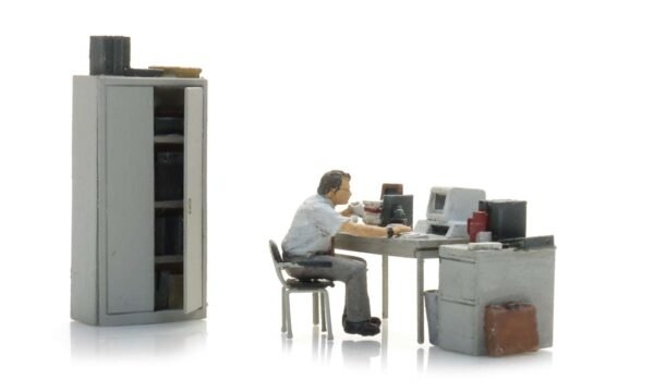 Artitec 387.682 Büroeinrichtung mit Figur