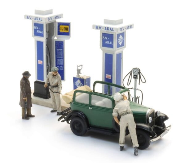Artitec 5870140 Tankstelle Figuren (3x) – Bild 3